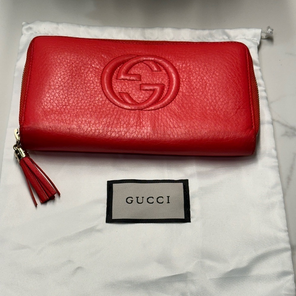 Gucci Red Coral Soho Interlocking GG Leather Zip Around Wallet + Gucci Dusty - Picture 3 of 16